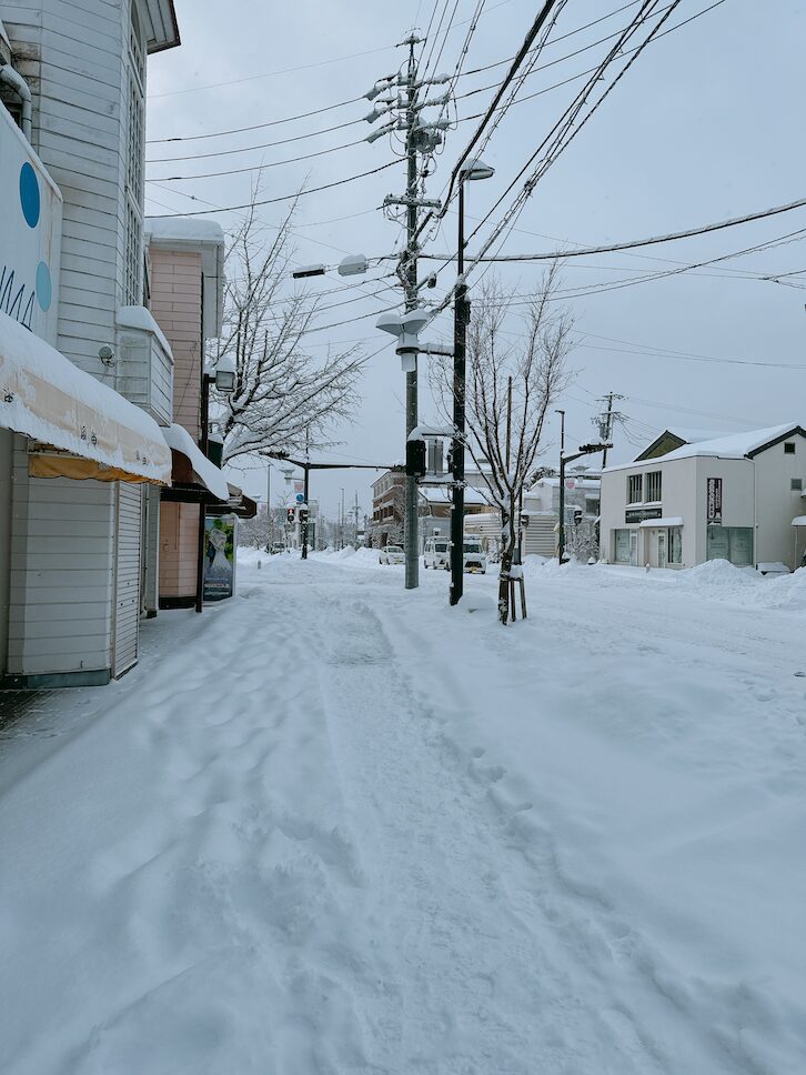 雪が積もった軽井沢